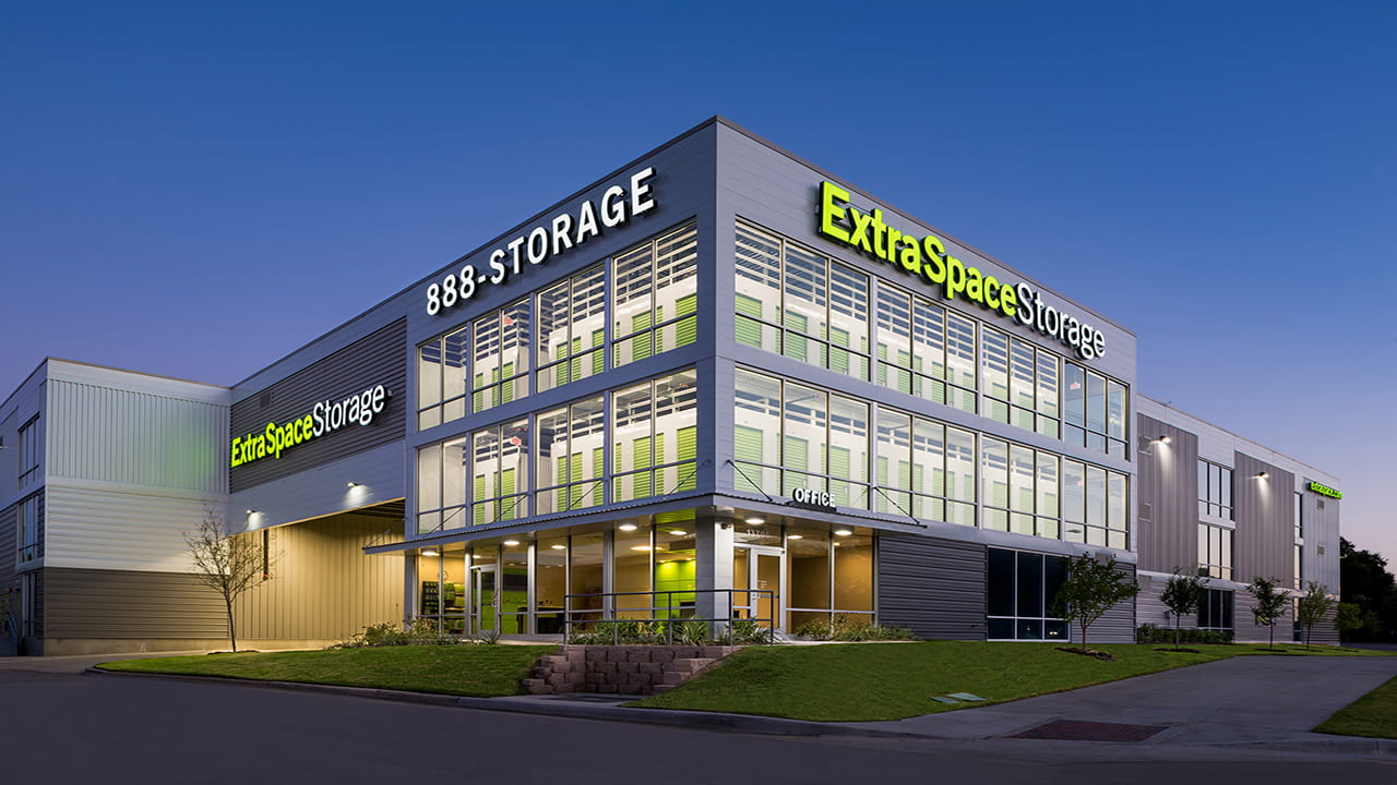 Extra Space Offers Bridge Loans to Complement Its Third-Party Management Platform