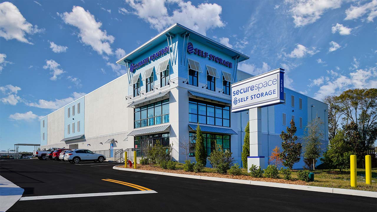 InSite Property Group Closes on New Store in Southwest Florida