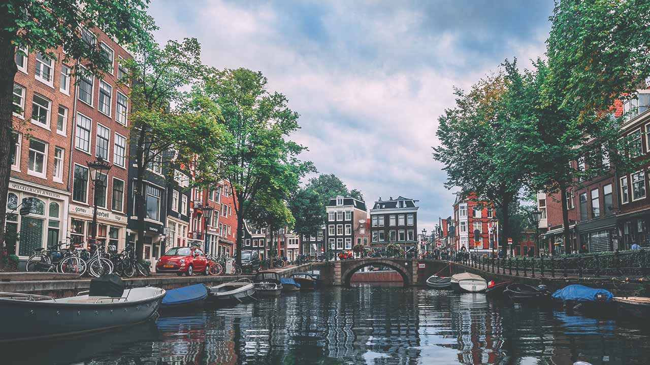 Lindsey Self Storage Announces First Transaction With Europa Self Storage