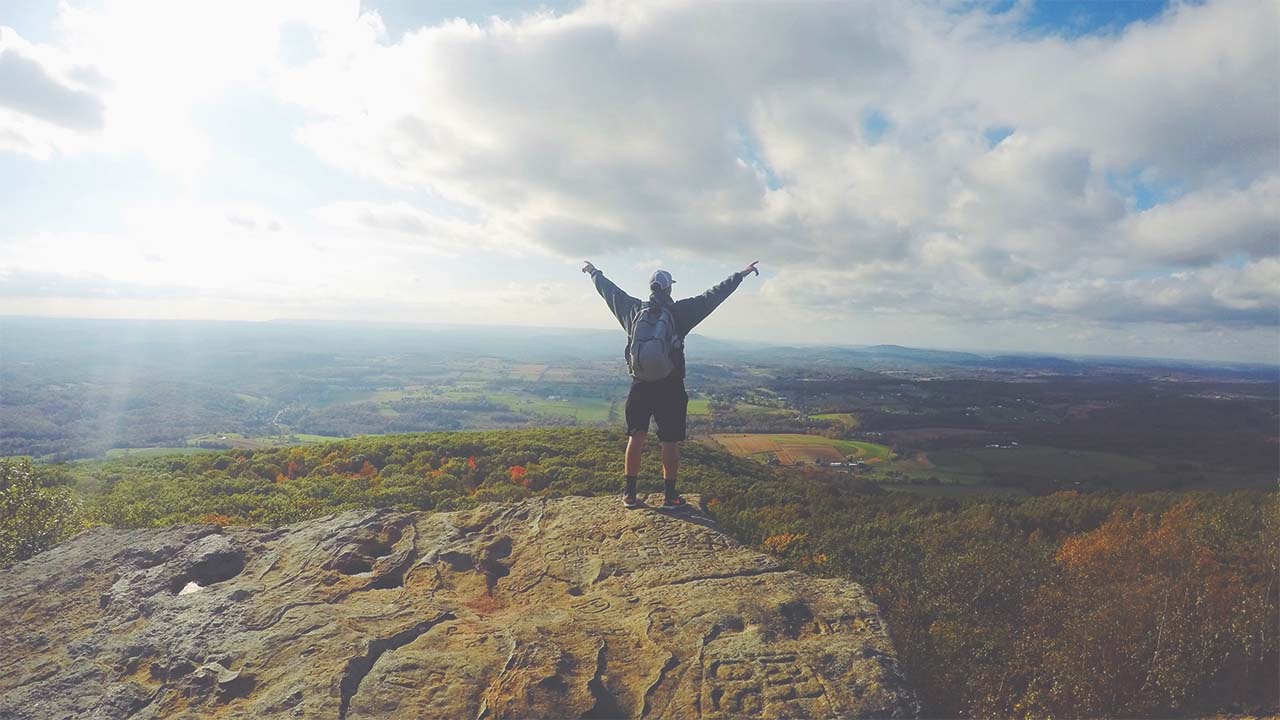 Neighbor.com Announces Their First-Ever Top-Referrer For A Free Months Mortgage