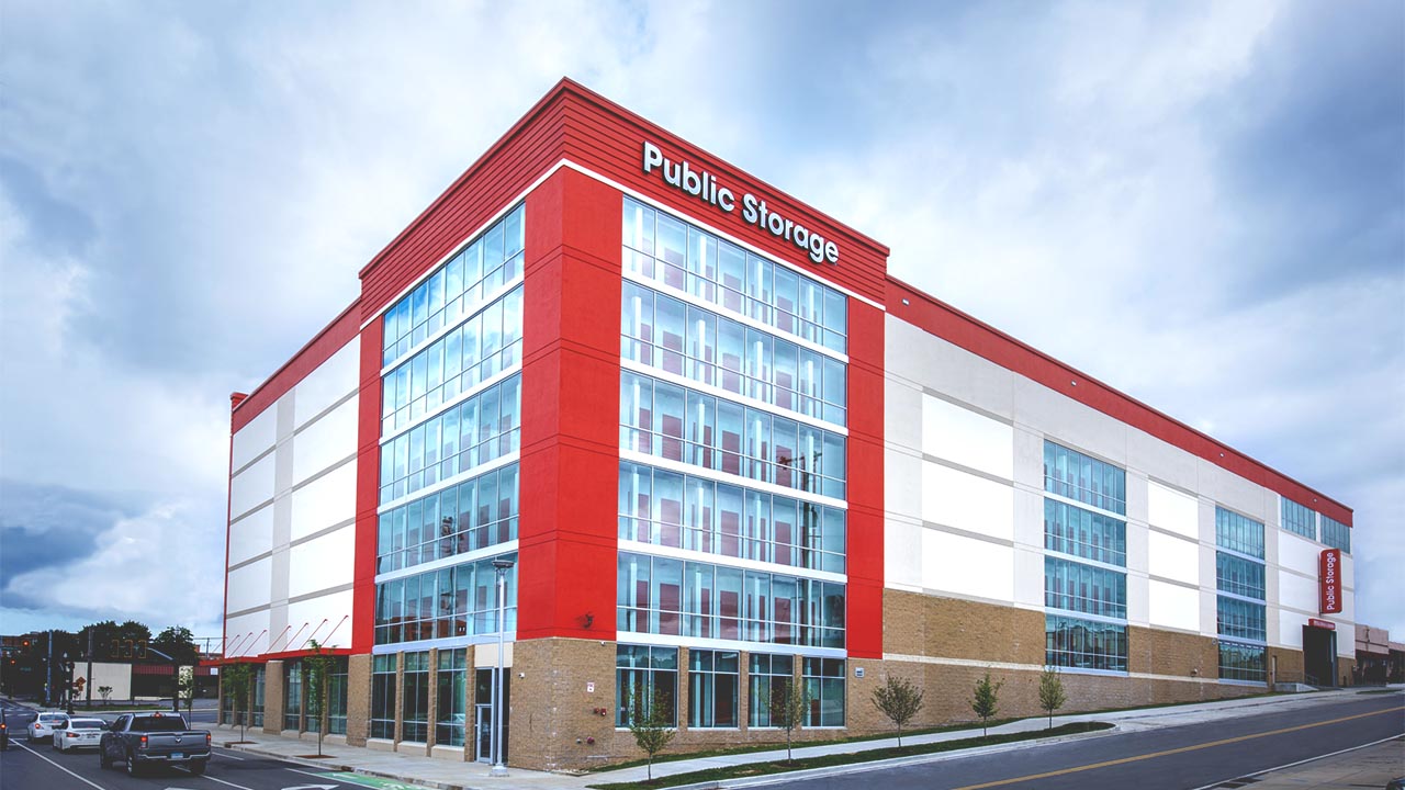 Public Storage Seizes Buying Opportunities to Expand Portfolio